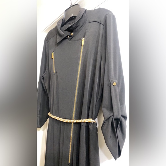 NWOT Calvin Klein Women's Black Jumpsuit (belt is not included) Fit L/XL - Picture 5 of 5